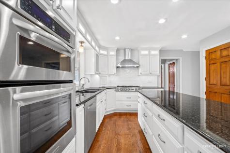 45 Briargate Circle Sugar Grove IL 60554