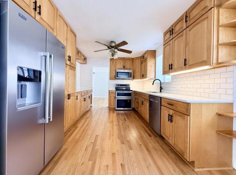 7303 North Kedvale Avenue Lincolnwood IL 60712
