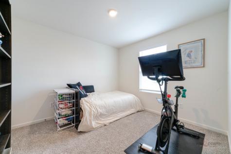 605 Acadia Avenue Mundelein IL 60060