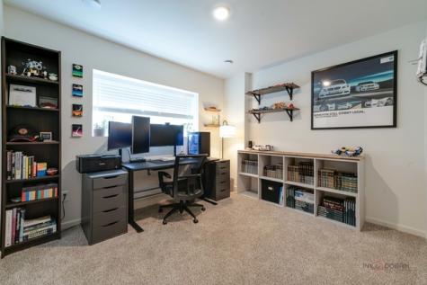 605 Acadia Avenue Mundelein IL 60060