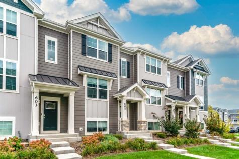605 Acadia Avenue Mundelein IL 60060