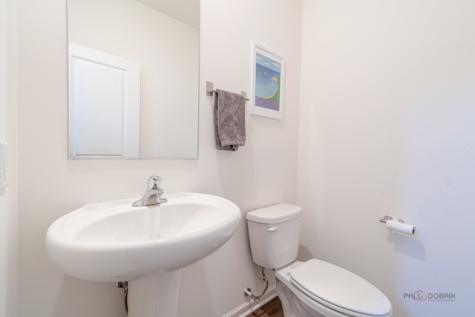 605 Acadia Avenue Mundelein IL 60060