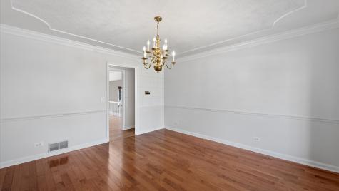 3021 35TH Street Oak Brook IL 60523