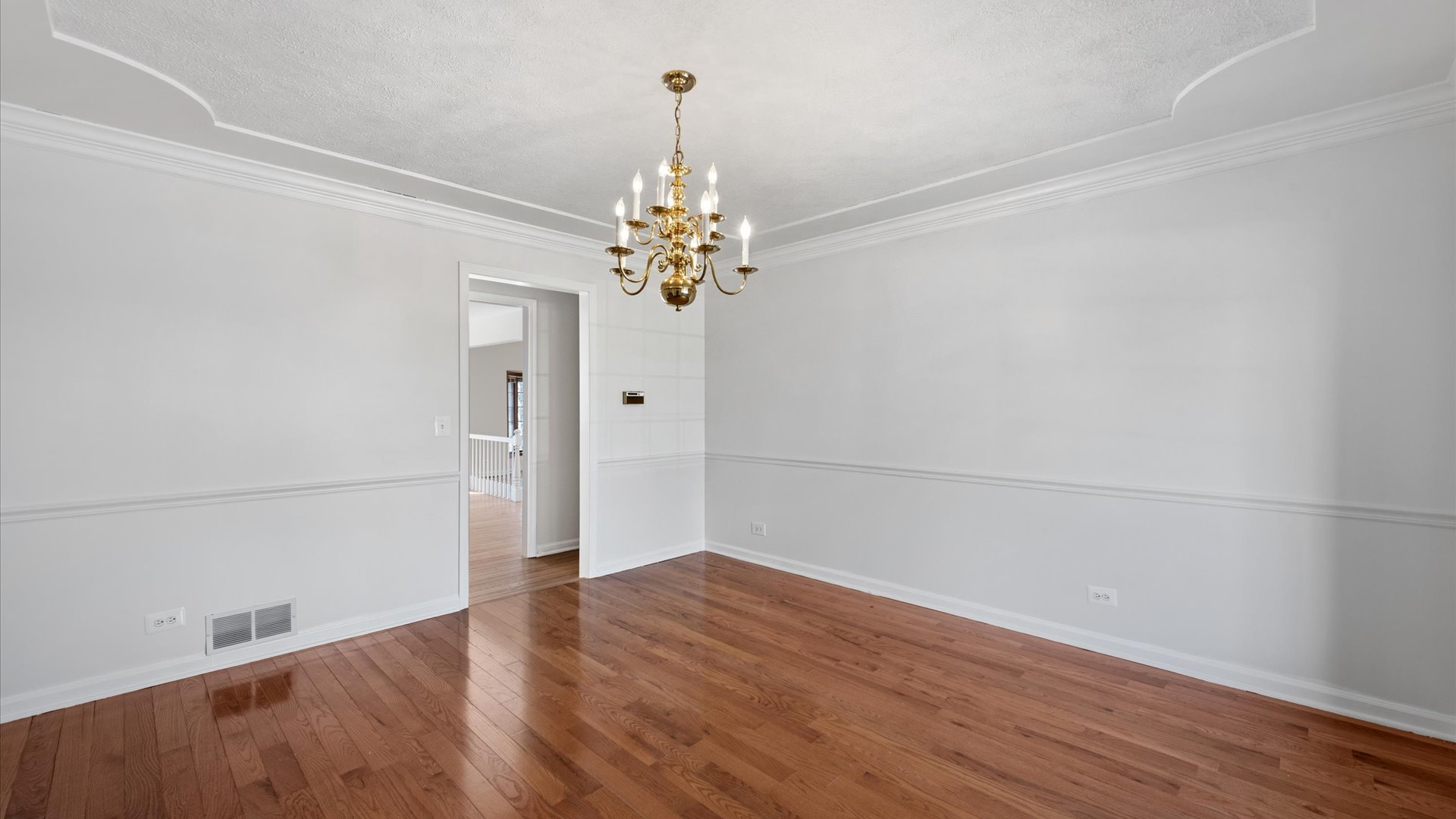 3021 35TH Street Oak Brook IL 60523
