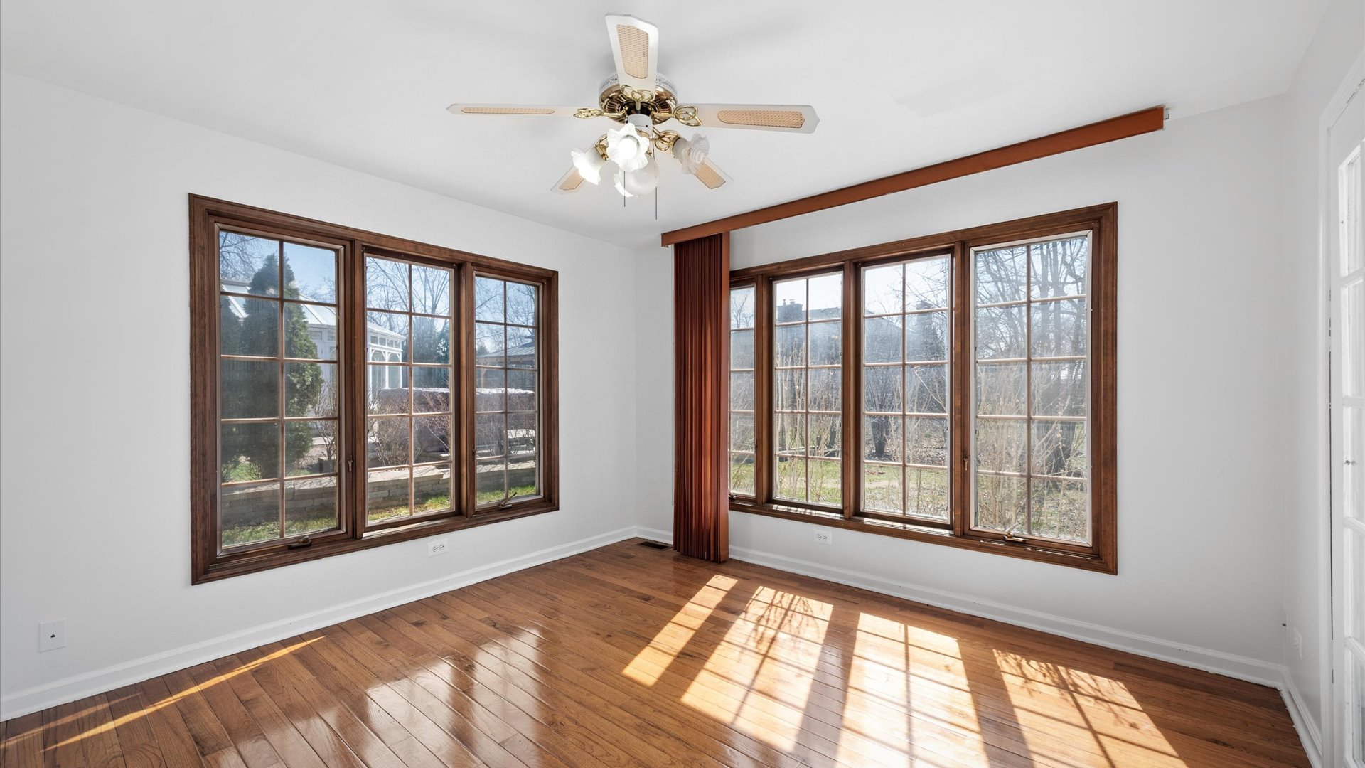 3021 35TH Street Oak Brook IL 60523