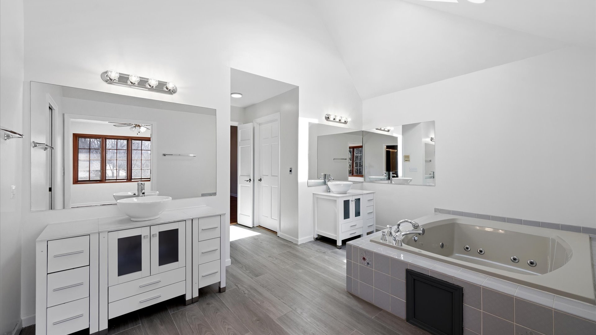 3021 35TH Street Oak Brook IL 60523