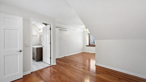 3021 35TH Street Oak Brook IL 60523