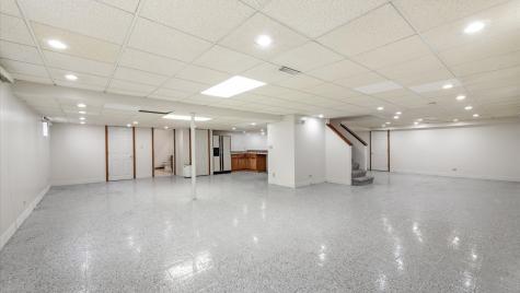 3021 35TH Street Oak Brook IL 60523