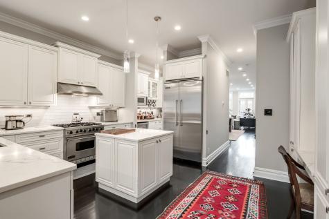 1633 North Wolcott Avenue Chicago IL 60622