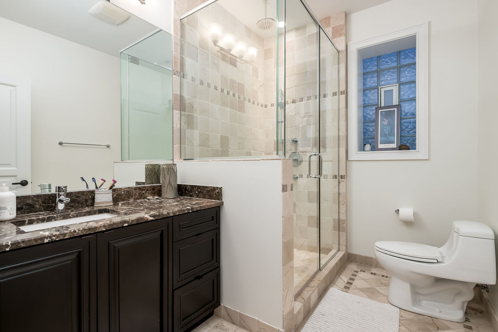 1633 North Wolcott Avenue Chicago IL 60622