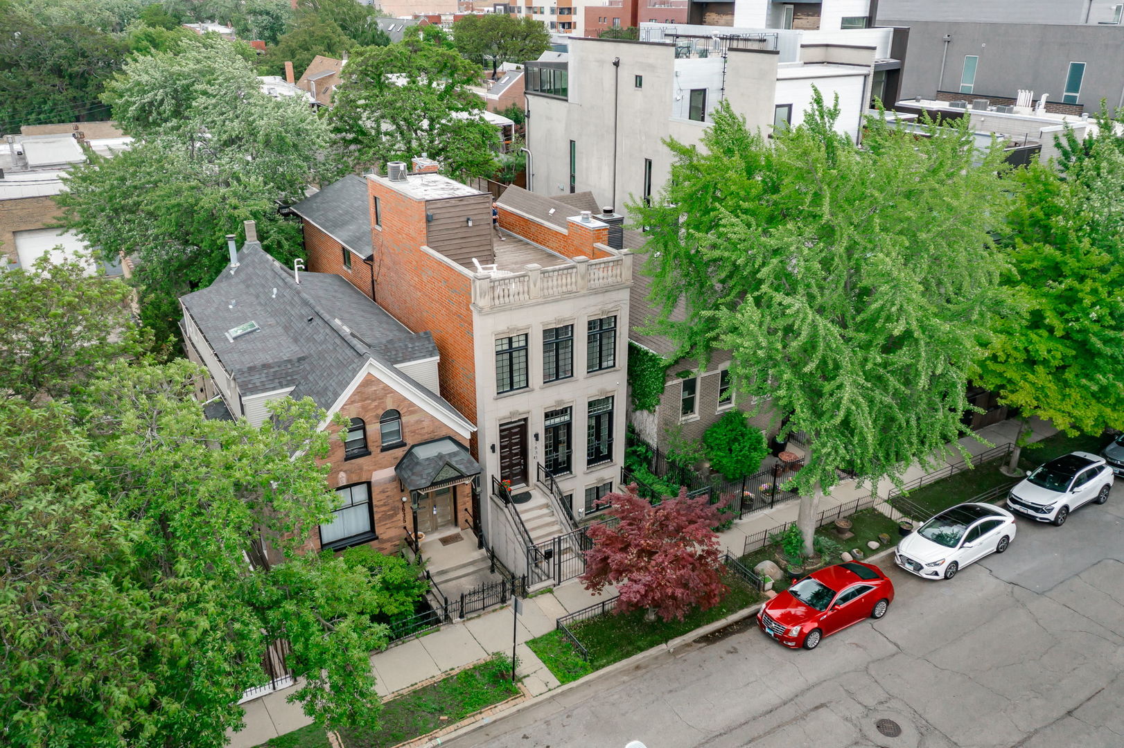 1633 North Wolcott Avenue Chicago IL 60622