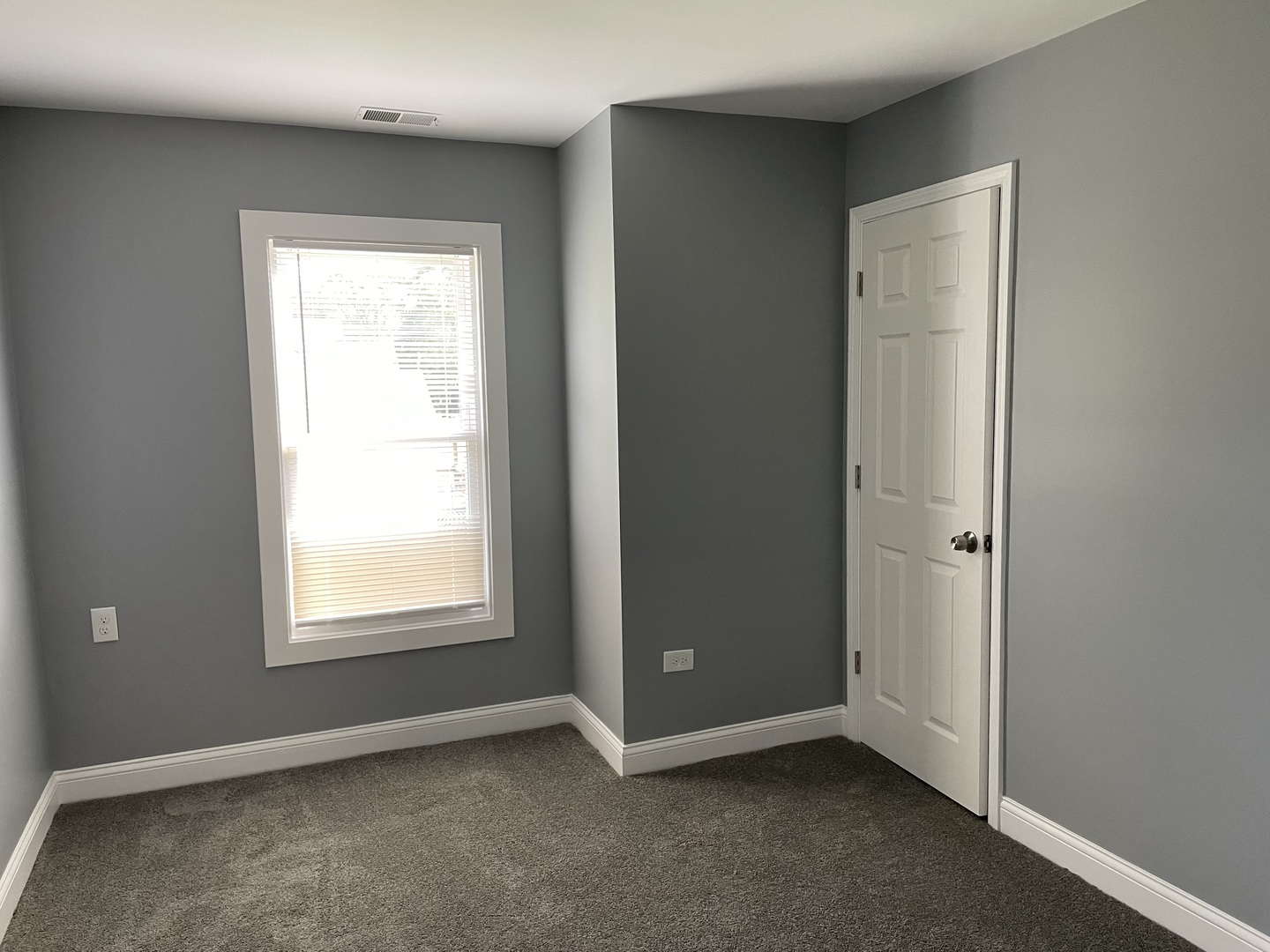 12033 South Wallace Street Chicago IL 60628