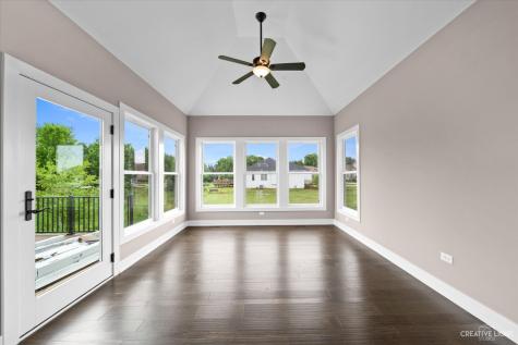 483 Deerfield Drive Oswego IL 60543