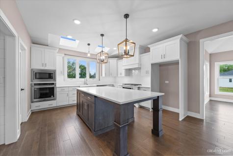 483 Deerfield Drive Oswego IL 60543