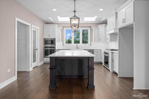 483 Deerfield Drive Oswego IL 60543