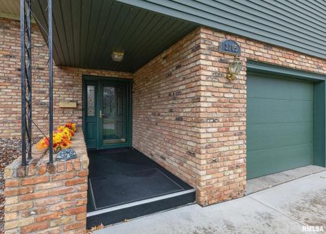 2705 36TH Street Rock Island IL 61201