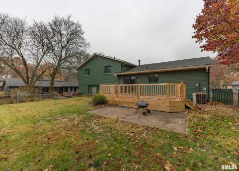 2705 36TH Street Rock Island IL 61201