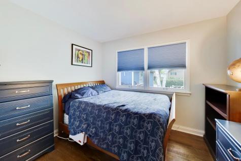 157 Walton Street Barrington IL 60010