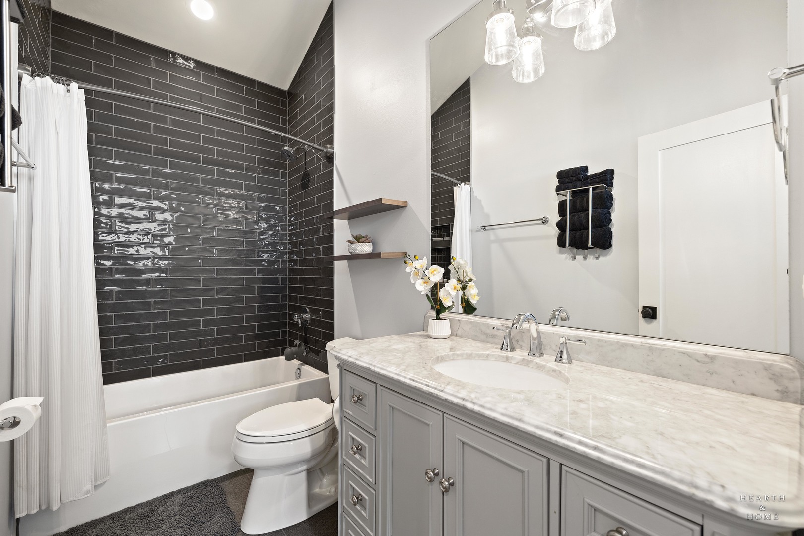 3532 North Kolmar Avenue Chicago IL 60641