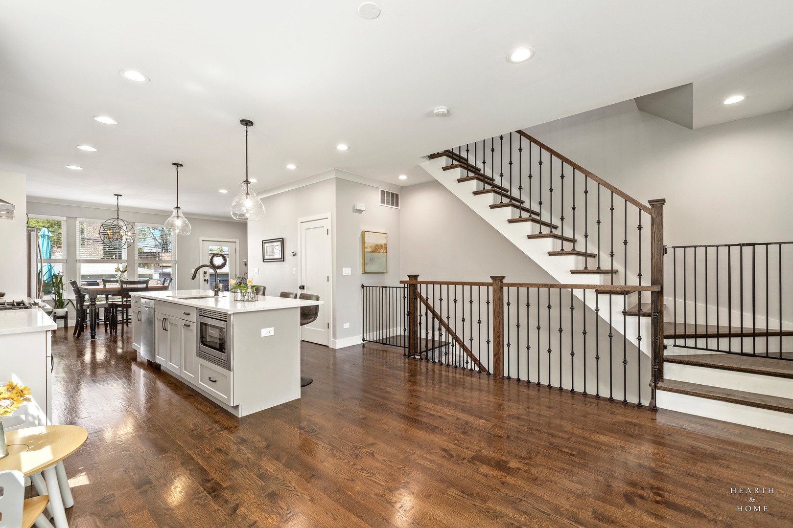 3532 North Kolmar Avenue Chicago IL 60641