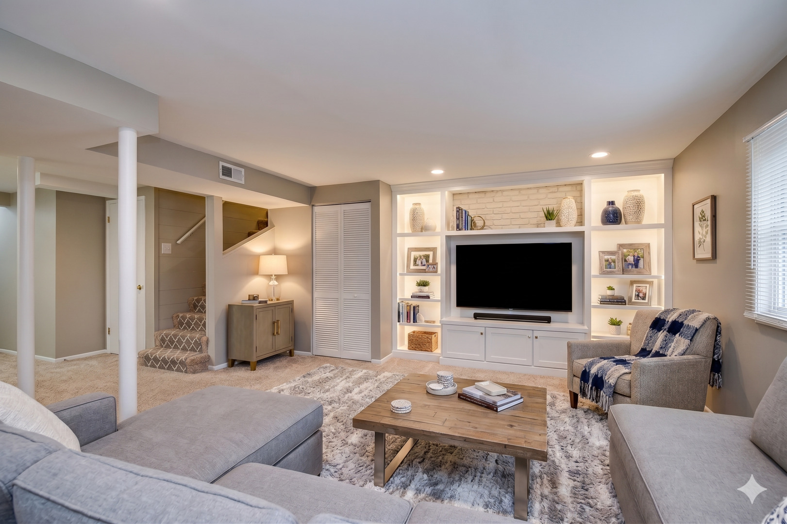 1696 Darwin Court Wheaton IL 60189