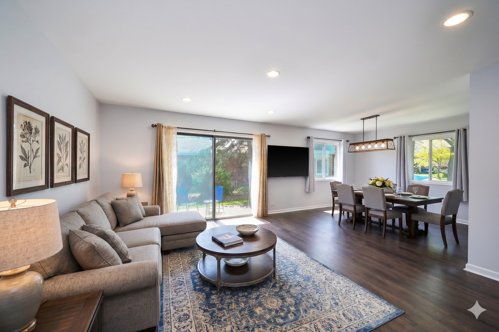 1696 Darwin Court Wheaton IL 60189