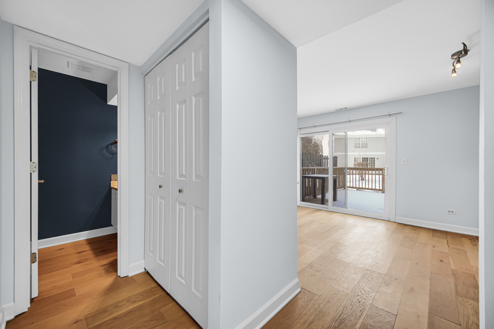 6318 Prideham Street Downers Grove IL 60516