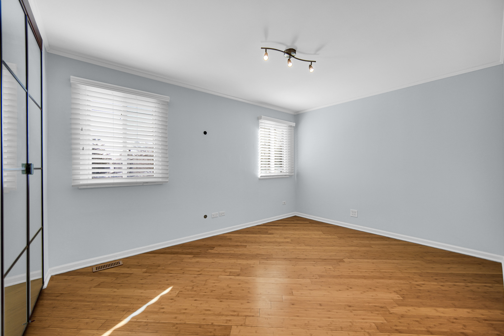 6318 Prideham Street Downers Grove IL 60516