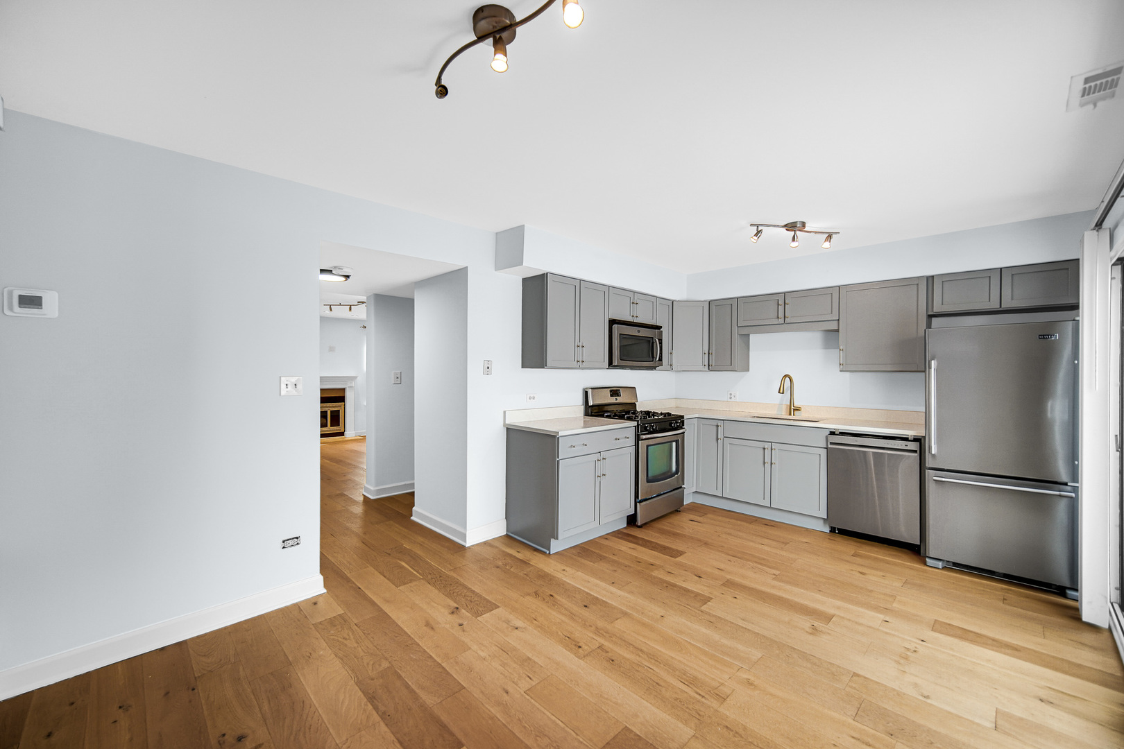 6318 Prideham Street Downers Grove IL 60516