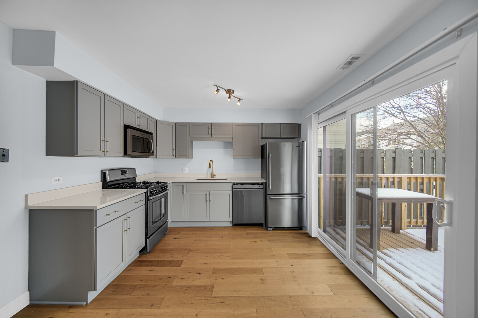 6318 Prideham Street Downers Grove IL 60516