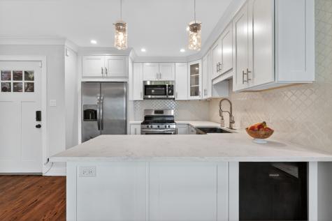 8931 Sandra Lane Hickory Hills IL 60457