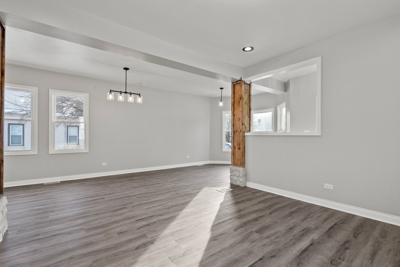 6807 South Marshfield Avenue Chicago IL 60636