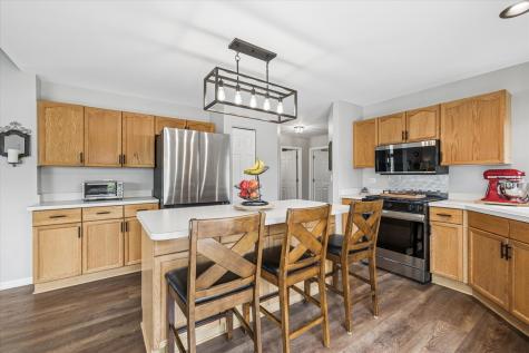 3070 Melbourne Lane Lake In The Hills IL 60156