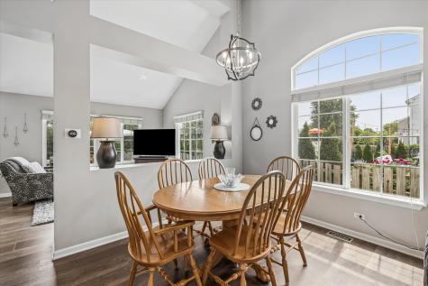 3070 Melbourne Lane Lake In The Hills IL 60156