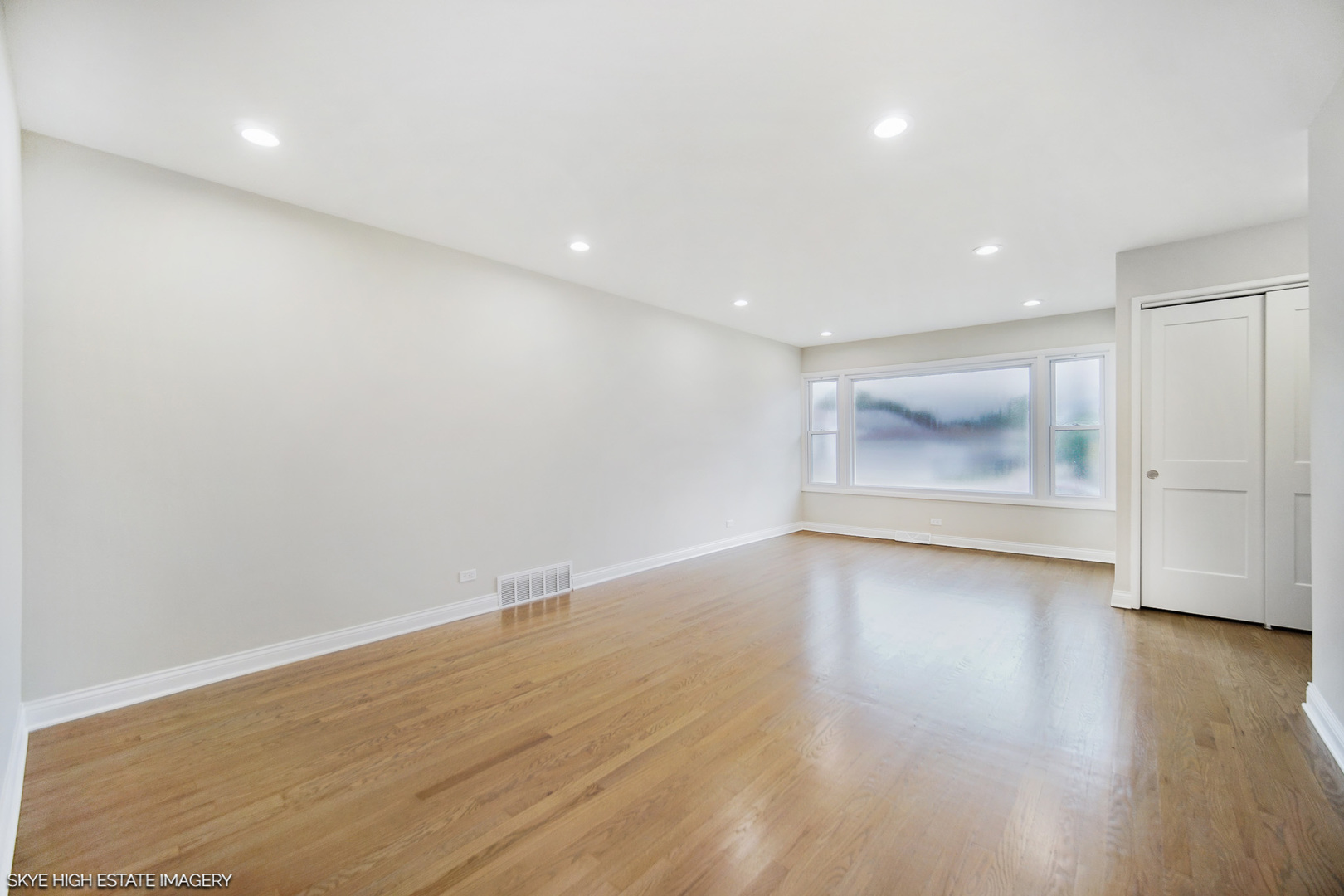 2149 East 90th Street Chicago IL 60617