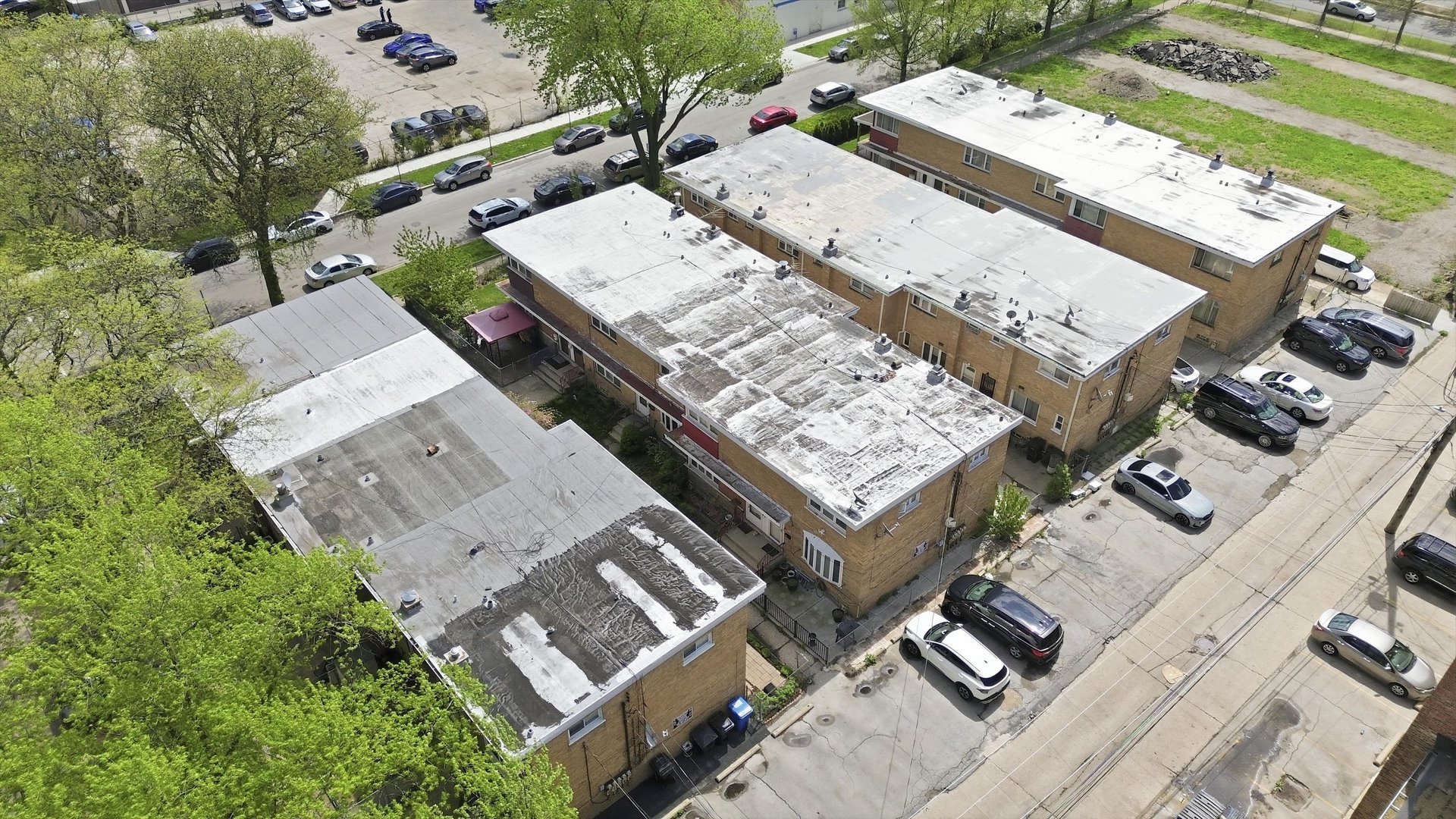 6030 North Winchester Avenue Chicago IL 60660