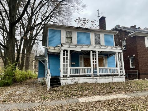 254 West Leafland Avenue Decatur IL 62522
