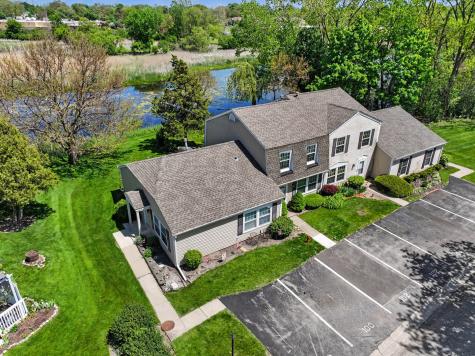102 Bright Oaks Circle Cary IL 60013