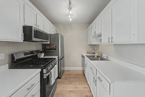 102 Bright Oaks Circle Cary IL 60013
