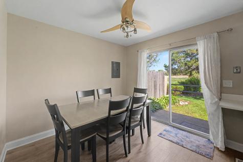 102 Bright Oaks Circle Cary IL 60013