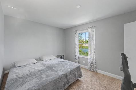 102 Bright Oaks Circle Cary IL 60013
