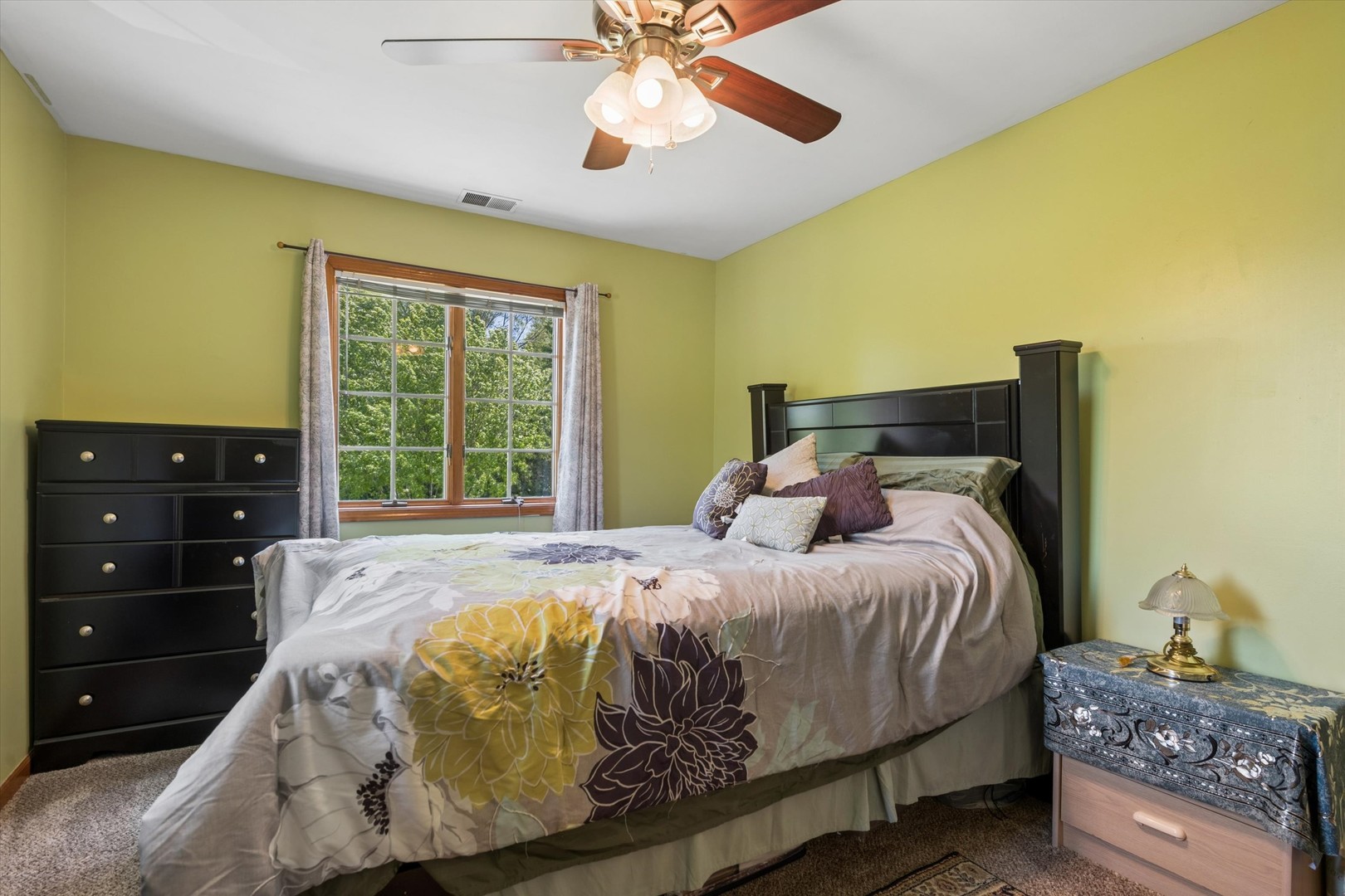 2142 North Summit Street Wheaton IL 60187