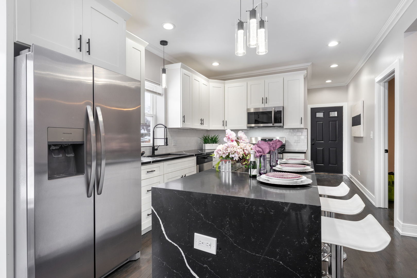 6101 South Maplewood Avenue Chicago IL 60629