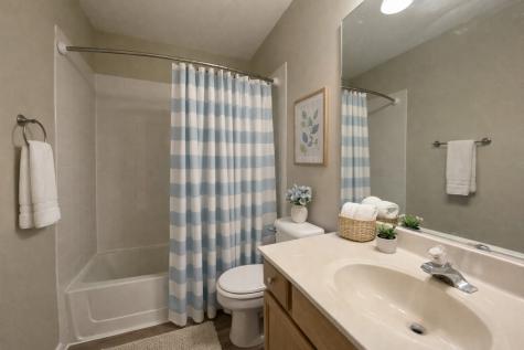 2467 Deerfield Drive Aurora IL 60506
