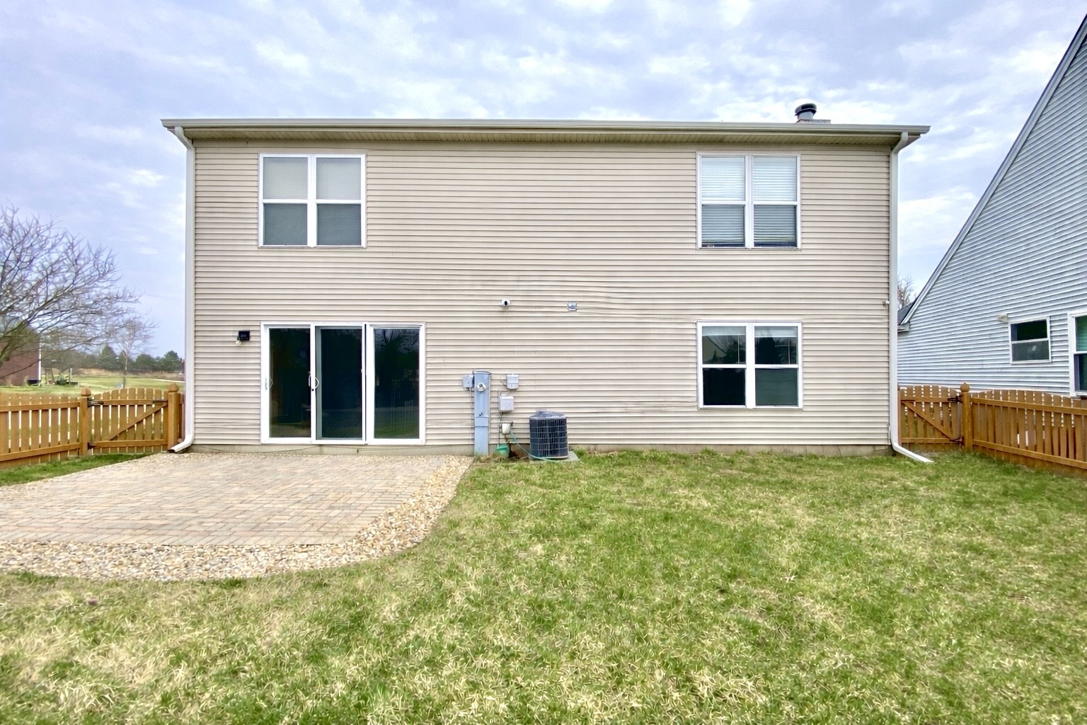 2467 Deerfield Drive Aurora IL 60506