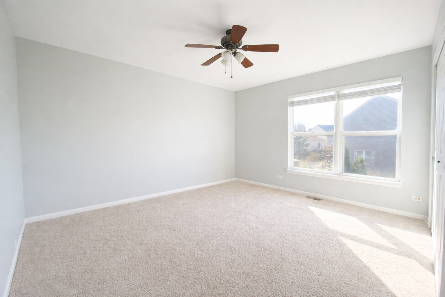 2467 Deerfield Drive Aurora IL 60506