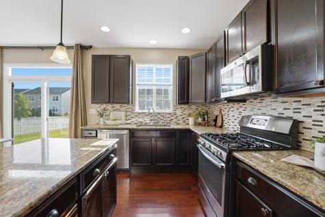 5742 Oak Ridge Way Lisle IL 60532