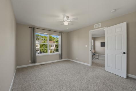 5742 Oak Ridge Way Lisle IL 60532