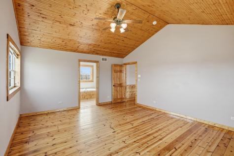 10954 East 9000n Road Grant Park IL 60940