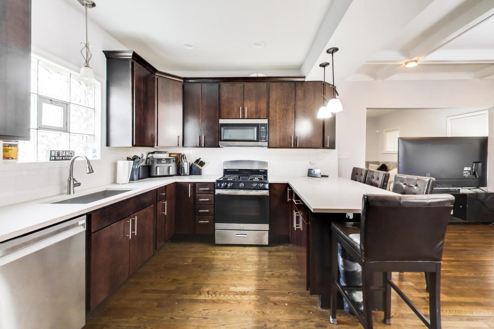28 North Lockwood Avenue Chicago IL 60644